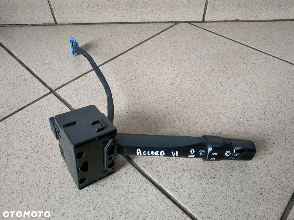 ACCORD HB 98- PRZEŁĄCZNIK WŁĄCZNIK WYCIERACZEK - 1