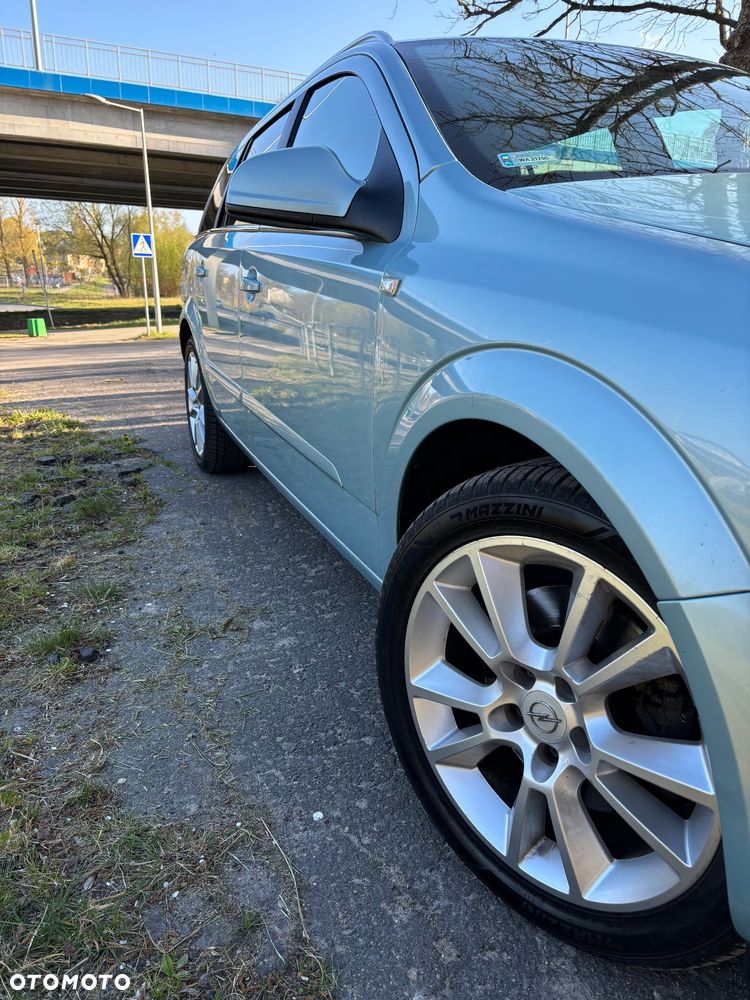 Opel Astra 1.9 CDTI Edition - 8