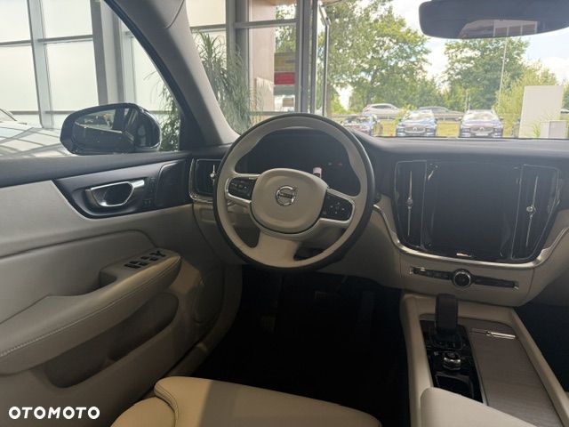 Volvo V60 B4 B Plus Bright - 22