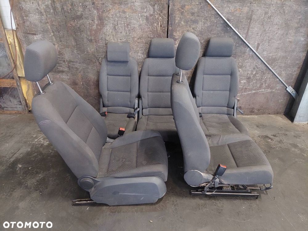 FOTELE KOMPLET LEWY PRAWY KANAPA TYŁ VOLKSWAGEN TOURAN I - 2