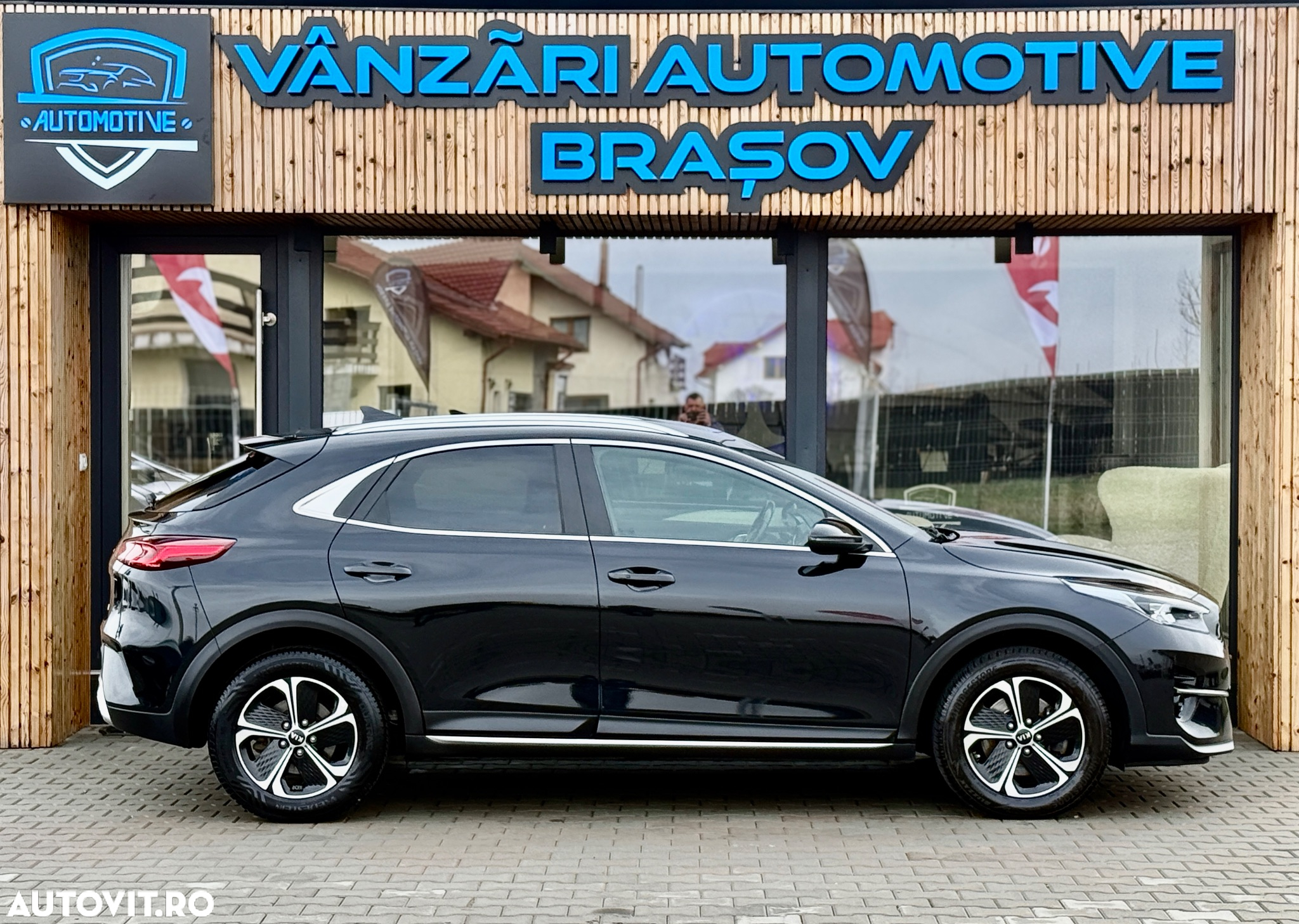 Kia XCeed 1.6 GDI 6DCT PHEV Vision - 17