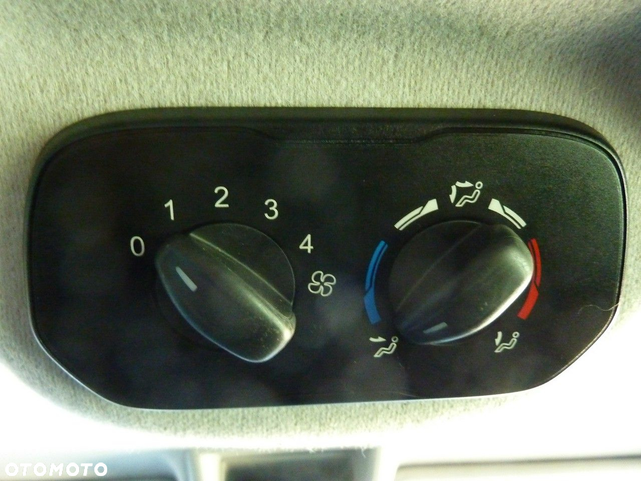 Ford Transit Custom - 28