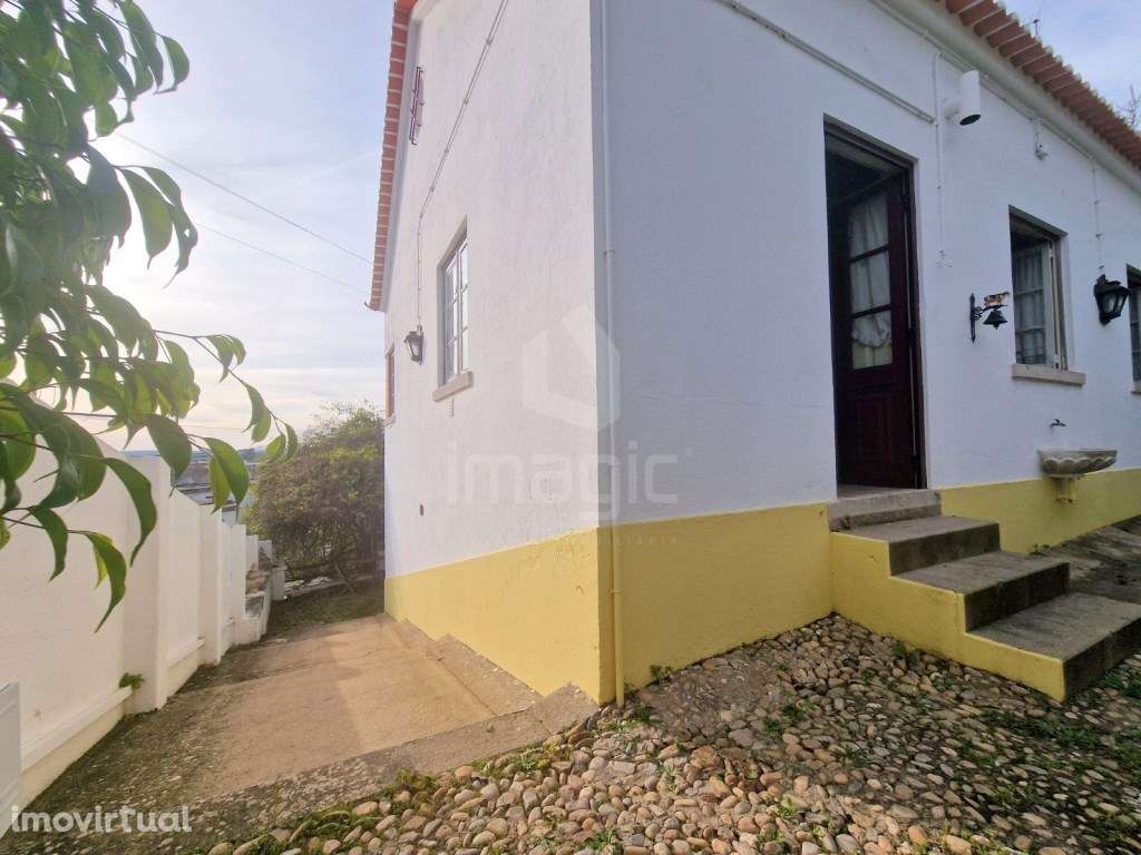 MORADIA T3 com garagem em Vila Nova da Barquinha. - Grande imagem: 3/33