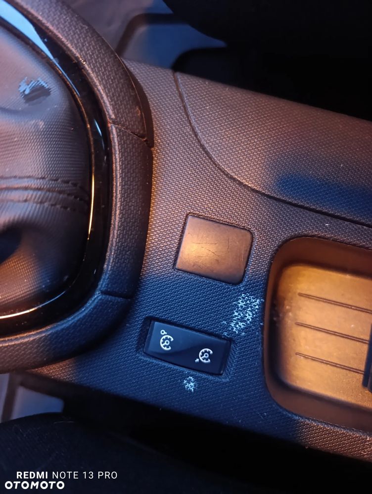 Renault Clio 0.9 TCe Limited - 17