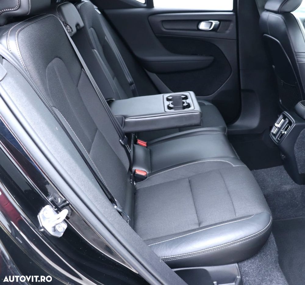 VOLVO XC40 2019 — imagine 11