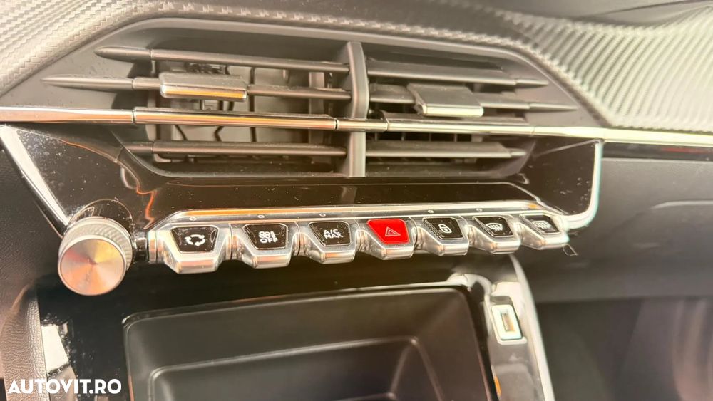 Peugeot 2008 1.2 PureTech BVM6 STT Active Pack - 16