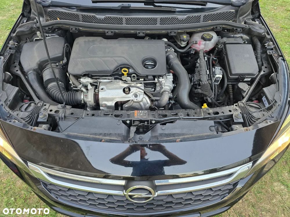Opel Astra 1.6 D Start/Stop Dynamic - 14