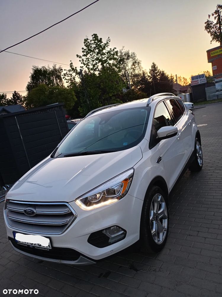Ford Escape 2.0 EcoBoost AWD Titanium - 3