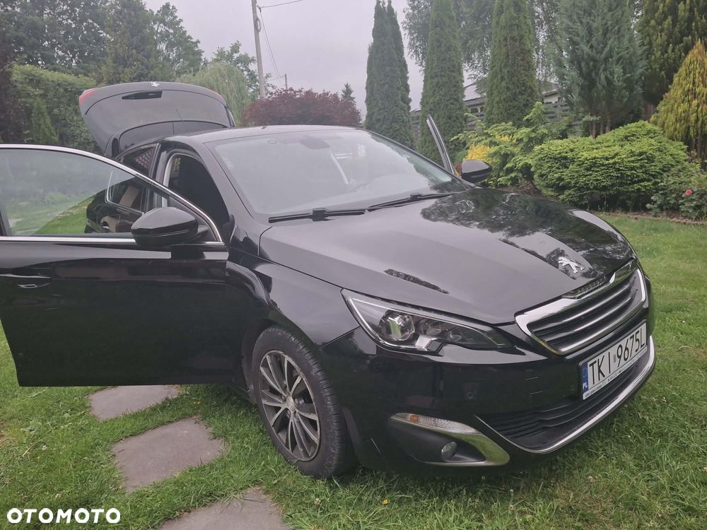 Peugeot 308 1.2 PureTech Allure S&S - 10