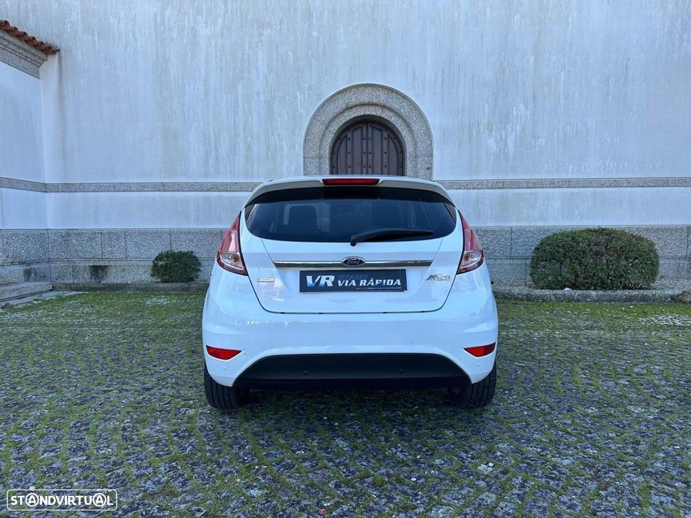 Ford Fiesta 1.0 T EcoBoost Titanium - 6