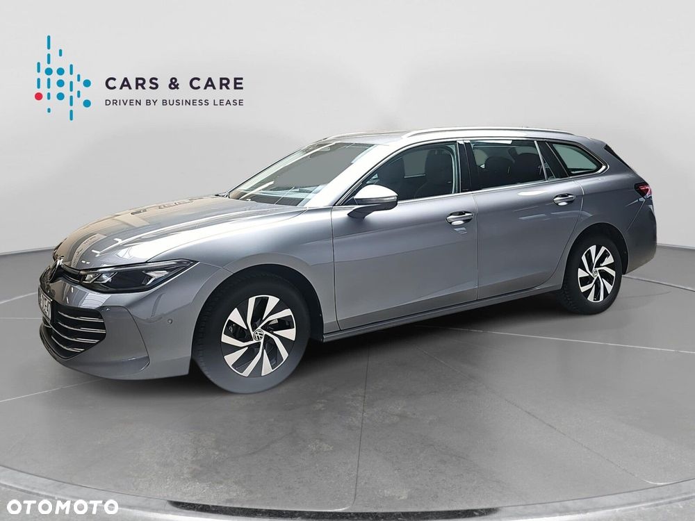Volkswagen Passat - 32