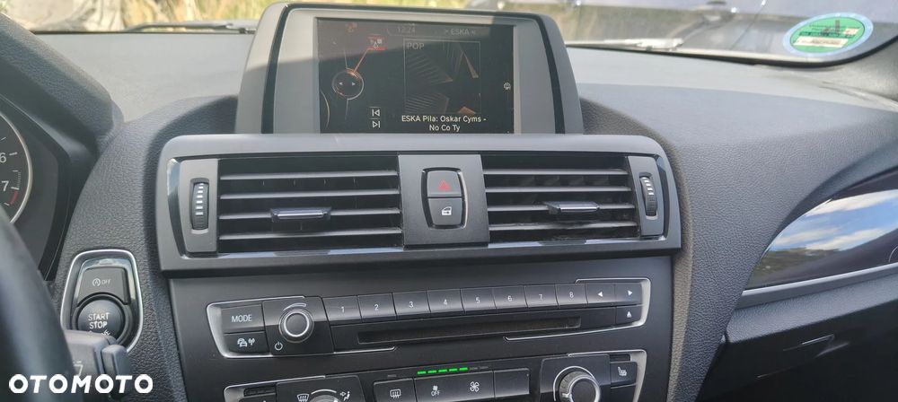 BMW Seria 1 116i Sport Line - 26