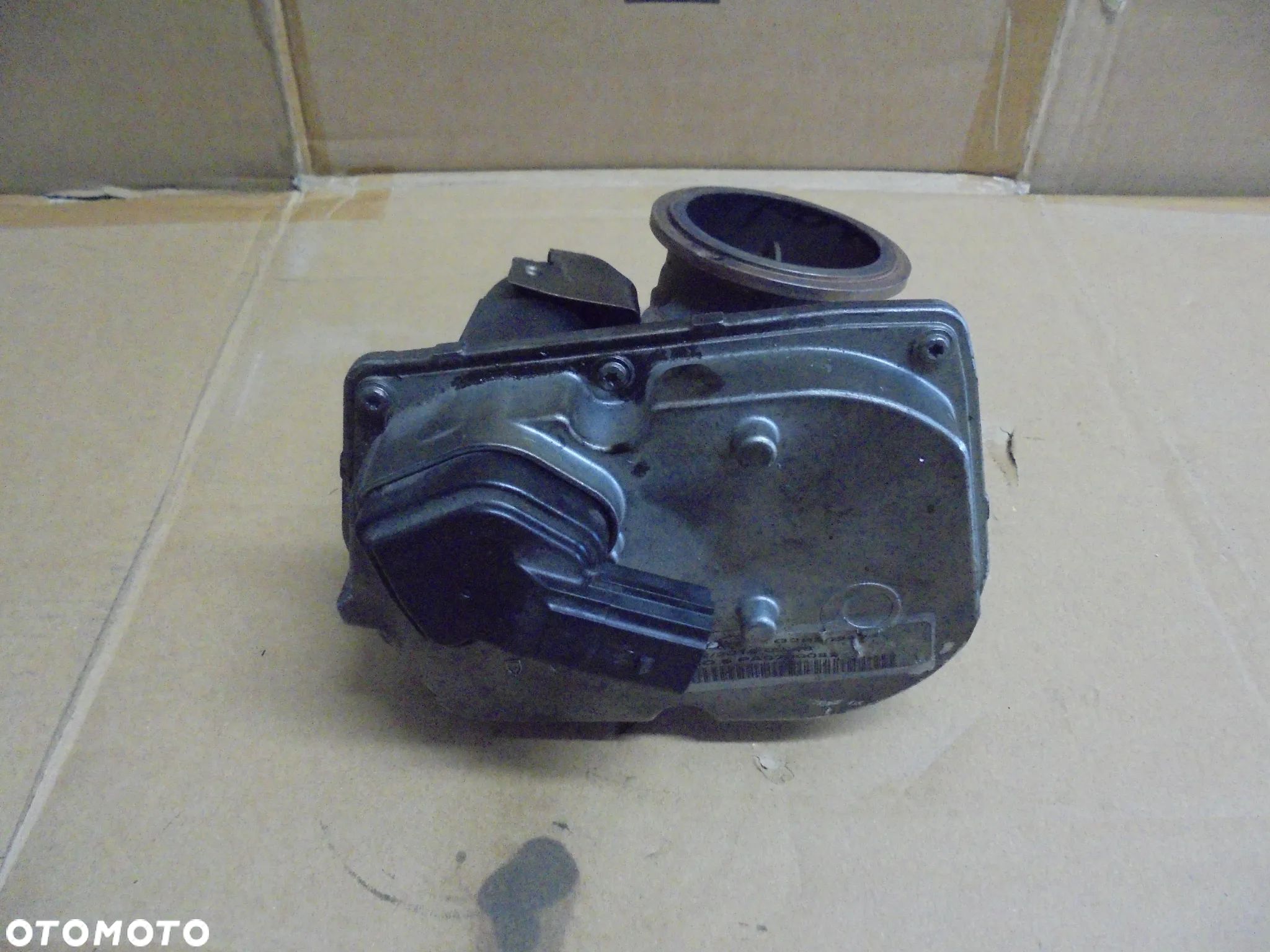 PRZEPUSTNICA MITSUBISHI FUSO 3.0 E6 PA0700089 / 5801730514 - 1