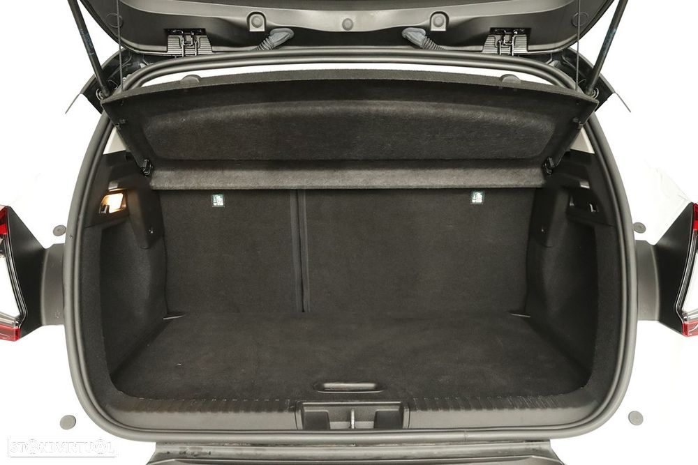 Renault Captur 1.0 TCe Techno Bi-Fuel - 26