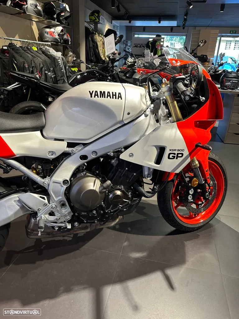 Yamaha XSR 900 GP - 2