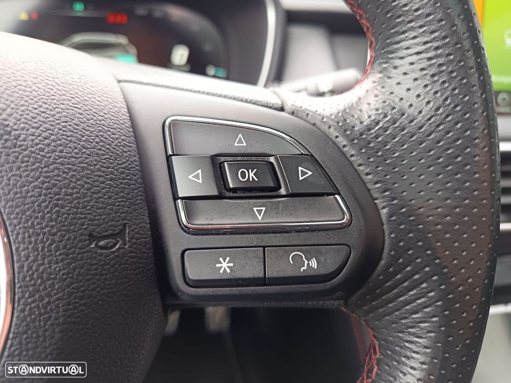 MG EHS 1.5 T-GDI Plug-in Hybrid Luxury - 19