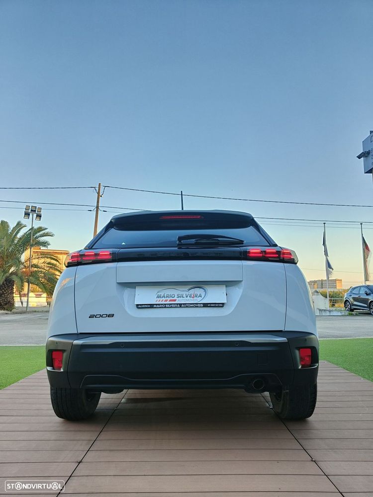 Peugeot 2008 1.2 PureTech Active Pack - 24