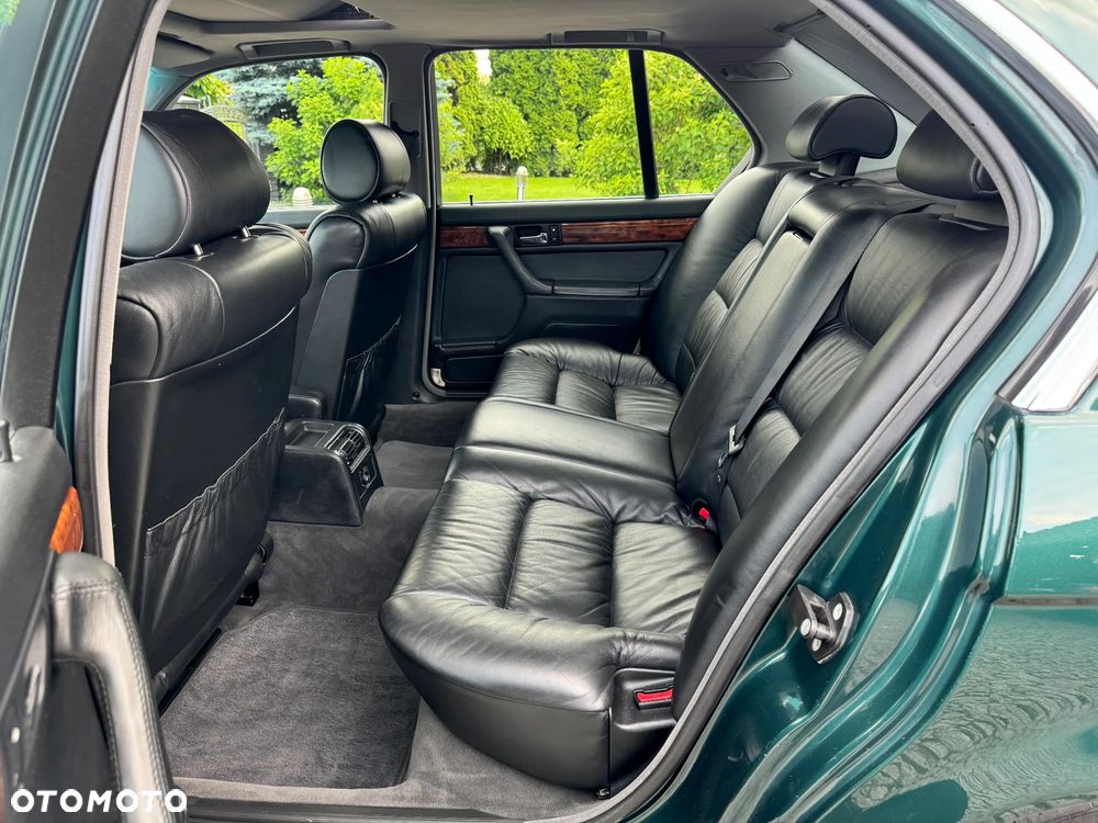 BMW Seria 7 - 30