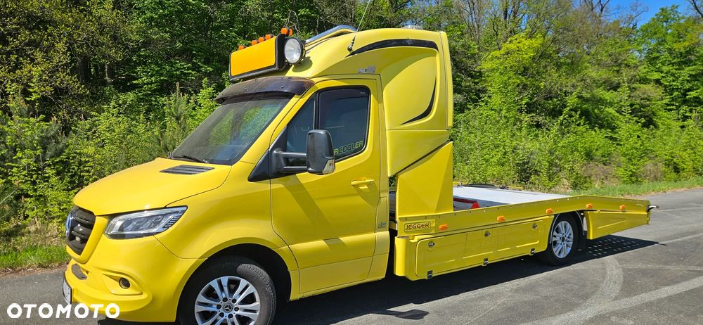 Mercedes-Benz Sprinter - 3