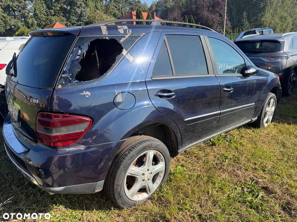 Mercedes-Benz ML 320 CDI 4Matic 7G-TRONIC - 3