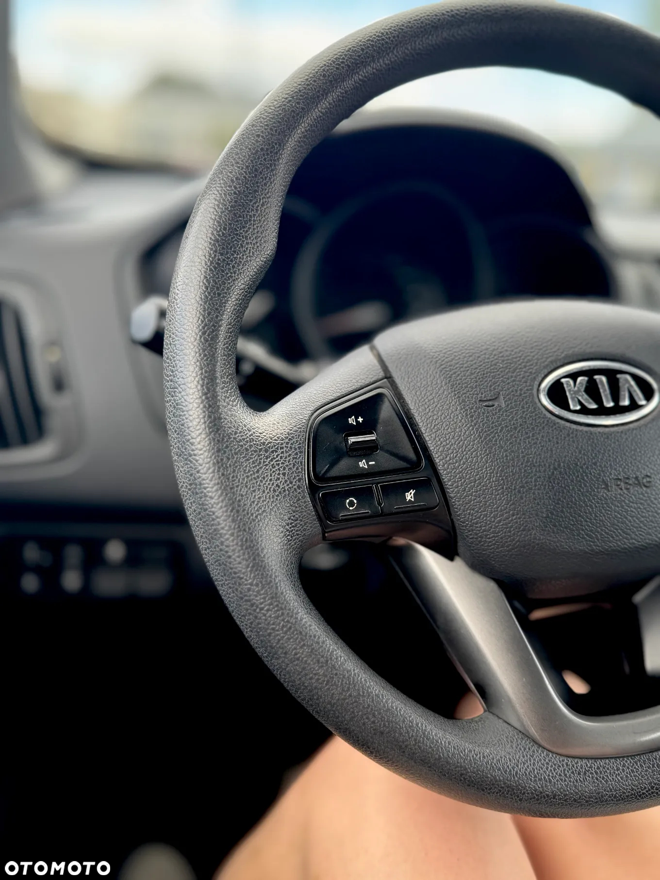 Kia Rio 1.2 M - 14