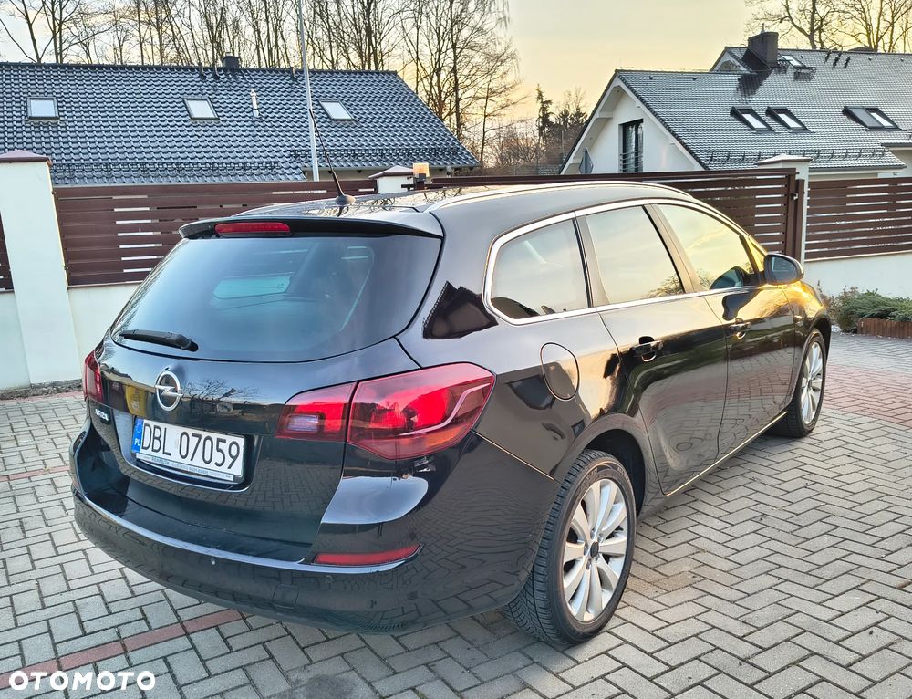 Opel Astra 1.6 Cosmo - 4