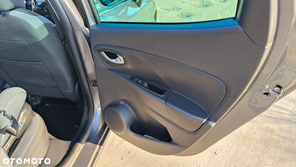 Renault Clio Energy TCe 120 EDC Bose Edition - 14