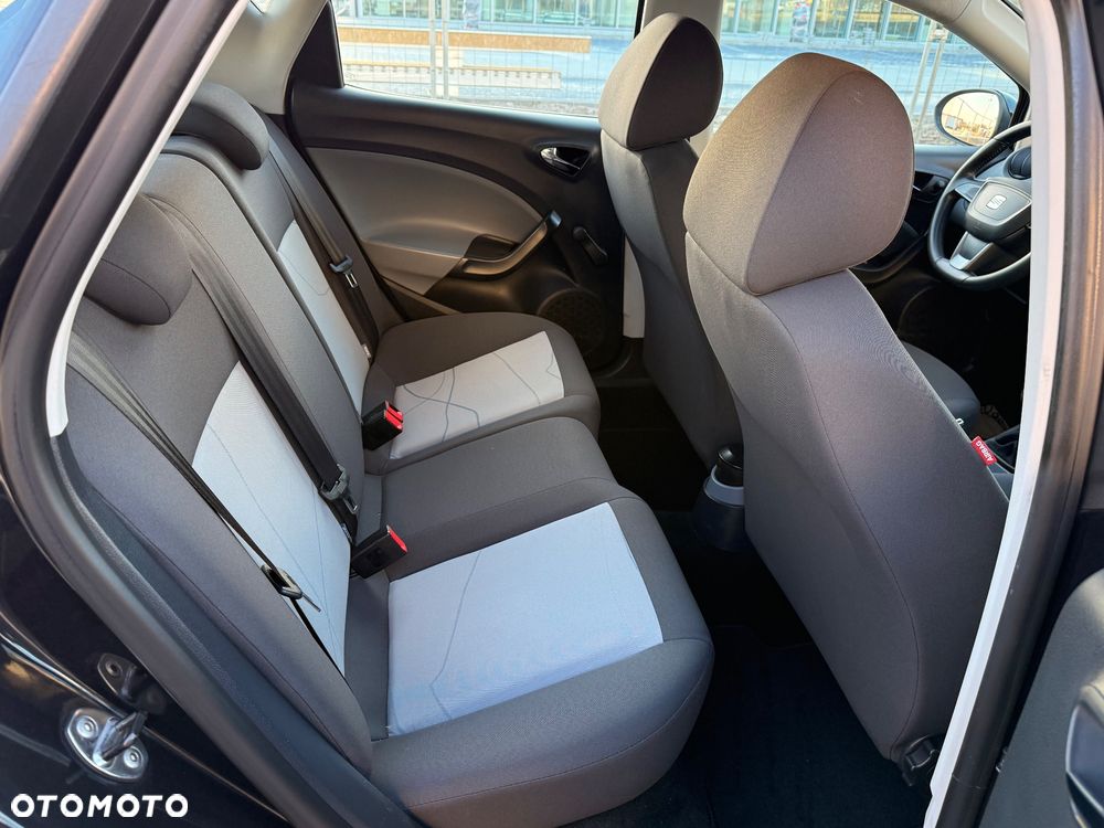 Seat Ibiza 1.4 16V Reference - 25