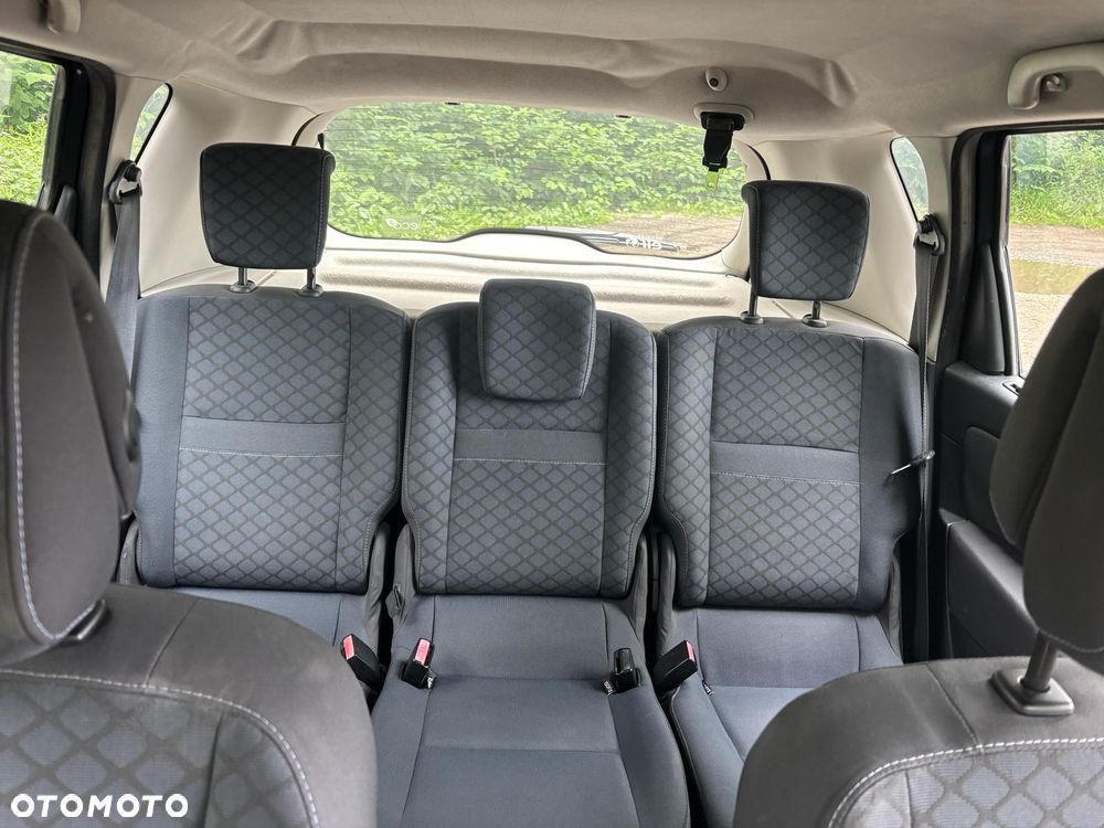 Renault Scenic - 8