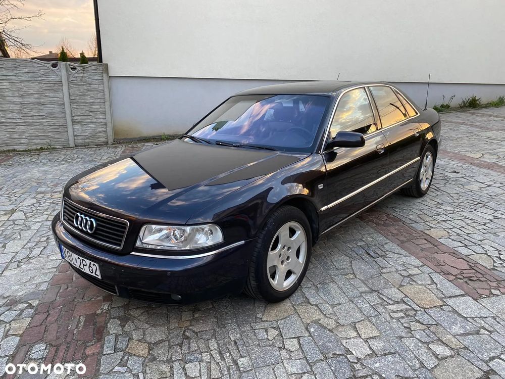 Audi A8 - 12