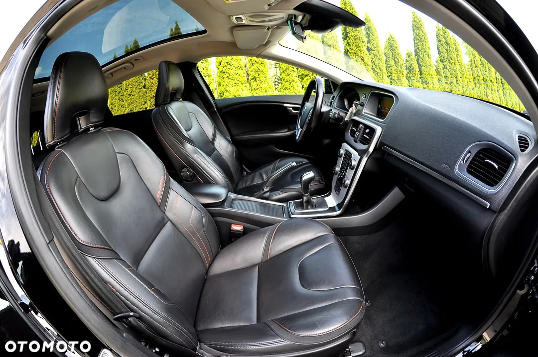 Volvo V40 D2 Drive-E Ocean Race - 21