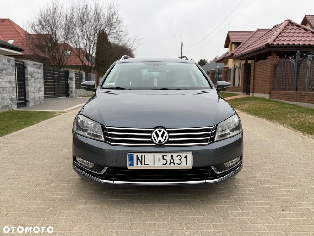 Volkswagen Passat 2.0 Blue TDI DPF Highline - 24