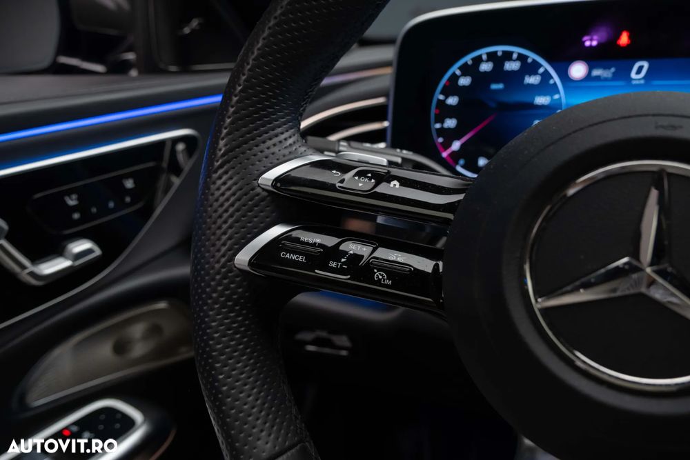 Mercedes-Benz E - 23