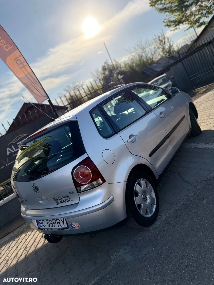Volkswagen Polo - 5