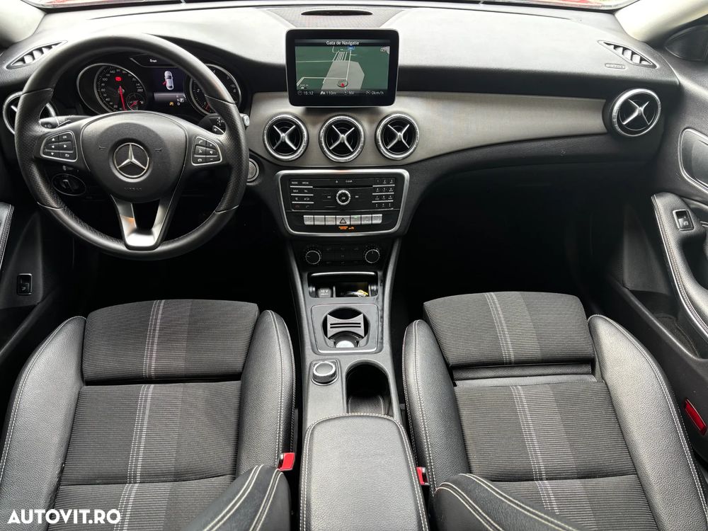 Mercedes-Benz CLA 220 - 5