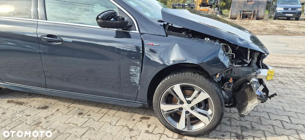 Peugeot 308 1.2 PureTech GPF GT Pack S&S - 16