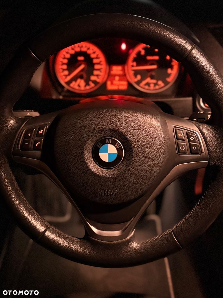 BMW X1 - 12