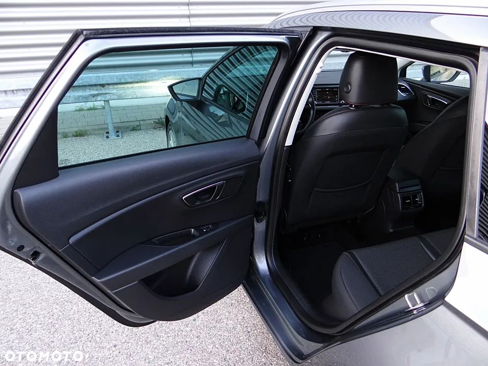 Seat Leon 2.0 TDI DPF DSG FR - 36