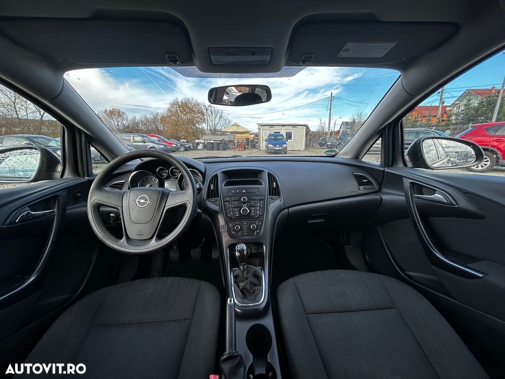 Opel Astra 1.4 EcoFLEX Cosmo - 3