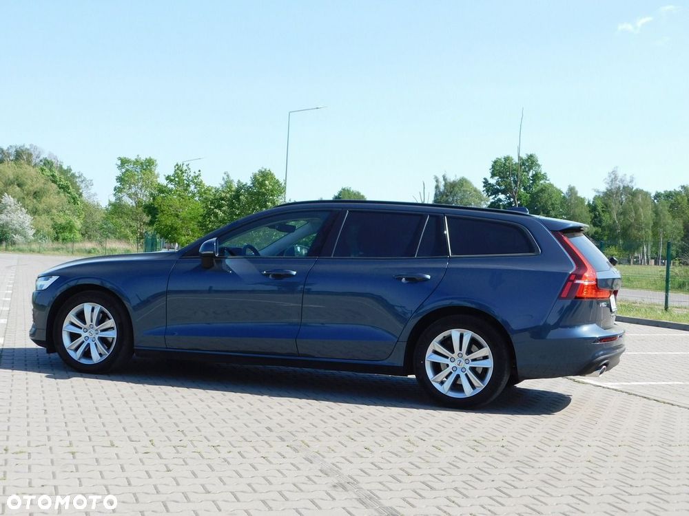 Volvo V60 B4 D Geartronic Momentum Pro - 4