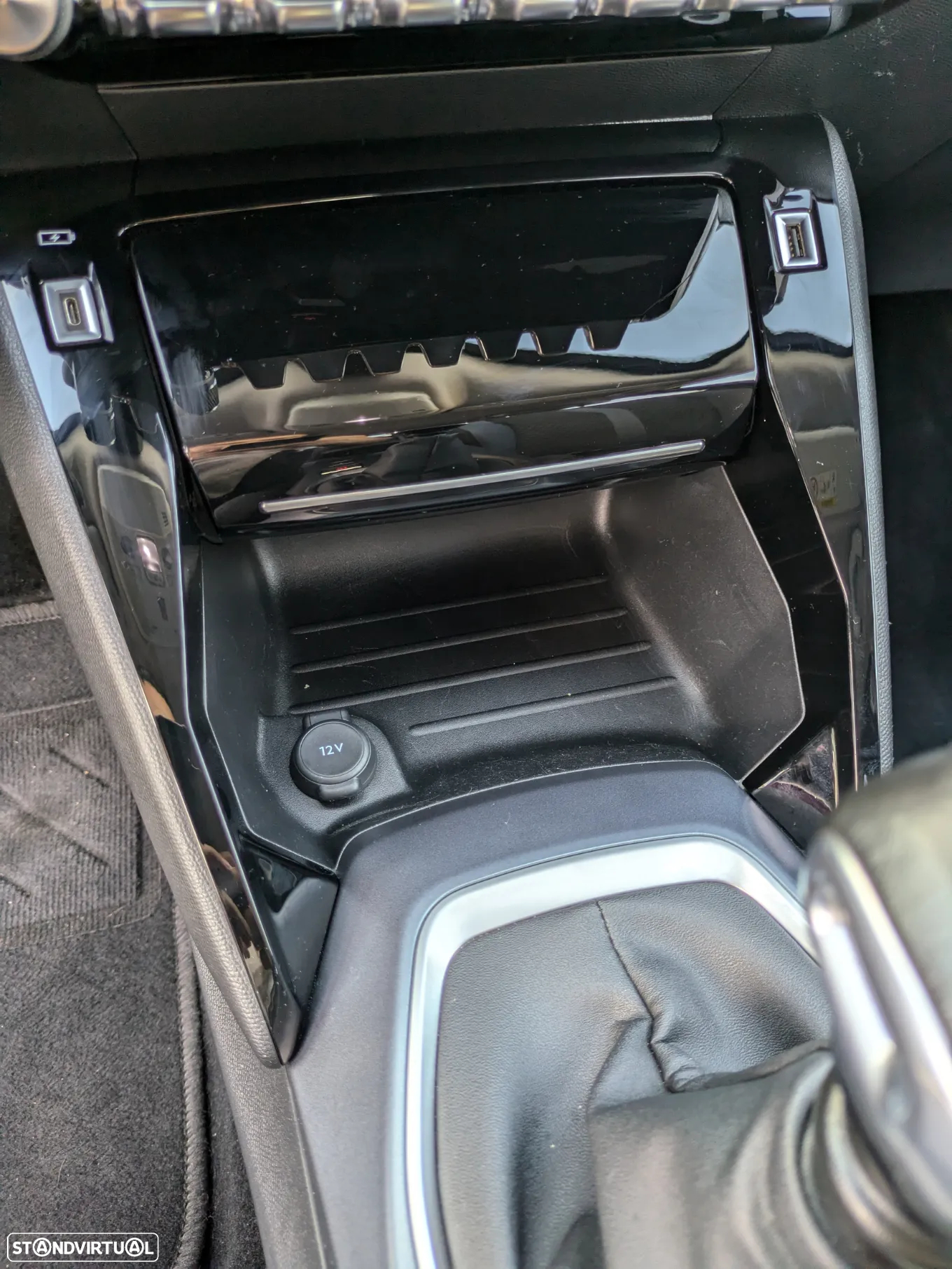 Peugeot 2008 1.2 PureTech Allure - 13