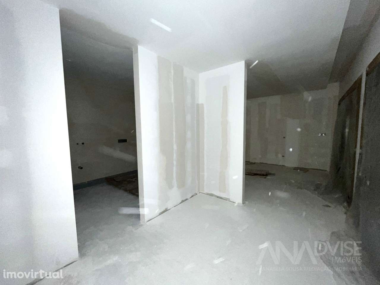 Moradia em Banda T4 Venda em Repeses e São Salvador,Viseu - Grande imagem: 4/37