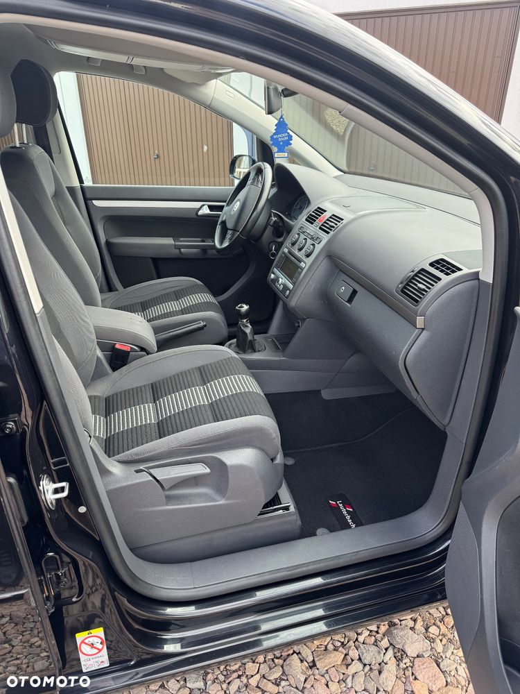 Volkswagen Touran 1.4 TSI United - 5