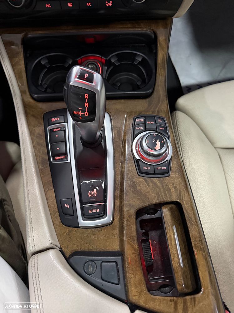 BMW 520 d Aut. Luxury Line - 19