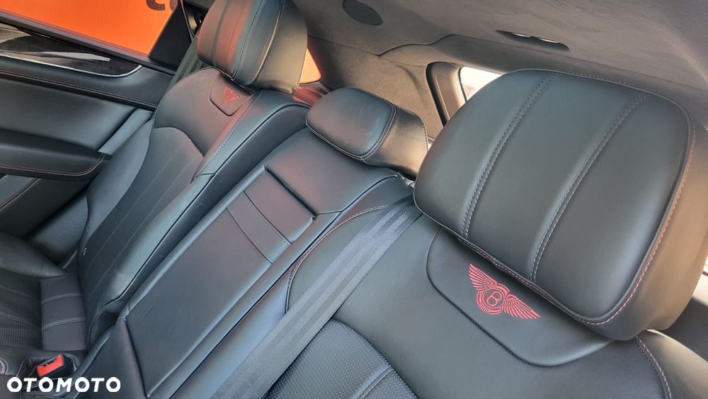 Bentley Bentayga V8 - 9