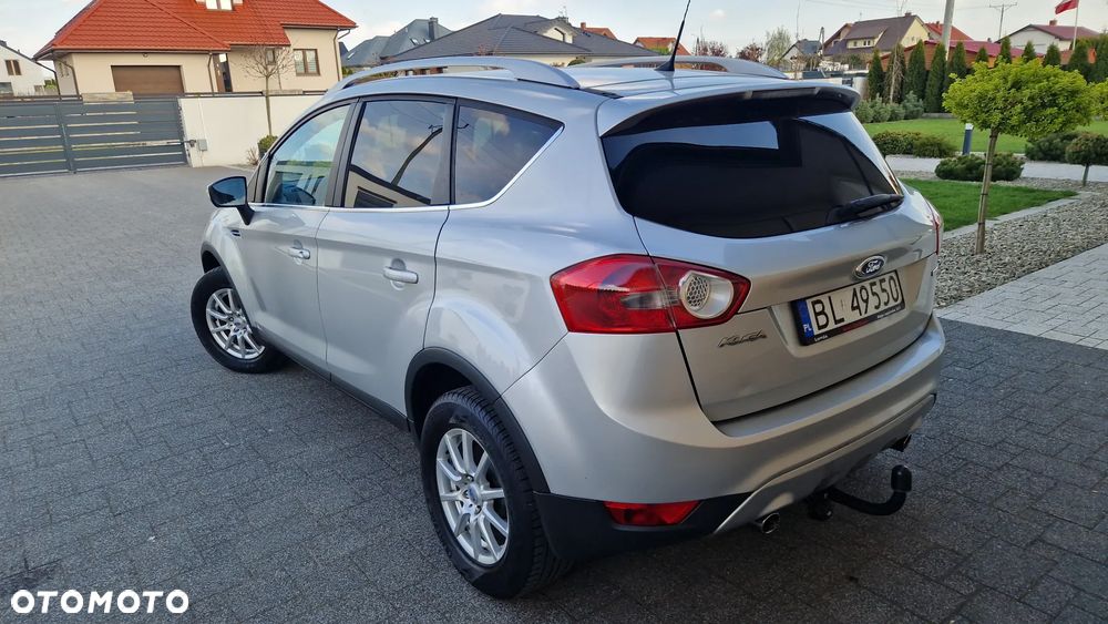 Ford Kuga 2.0 TDCi 4x4 Titanium - 3
