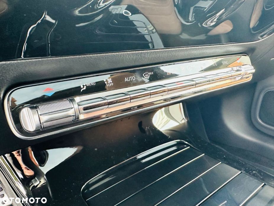 Mercedes-Benz CLA - 8