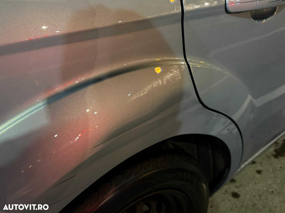 Ford Focus 1.8 TDCI Trend - 5