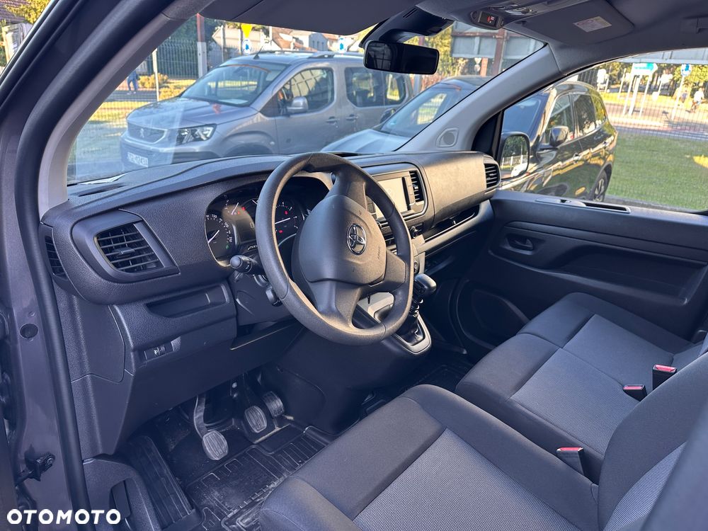 Toyota Proace - 11