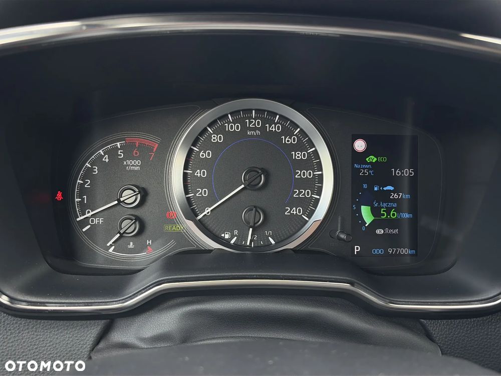 Toyota Corolla 1.8 Hybrid Comfort - 19